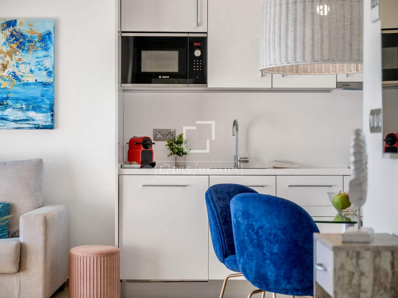 2 bedroom Apartment for sale in Benidorm with pool garage - € 495,000 (Ref: 8830200)