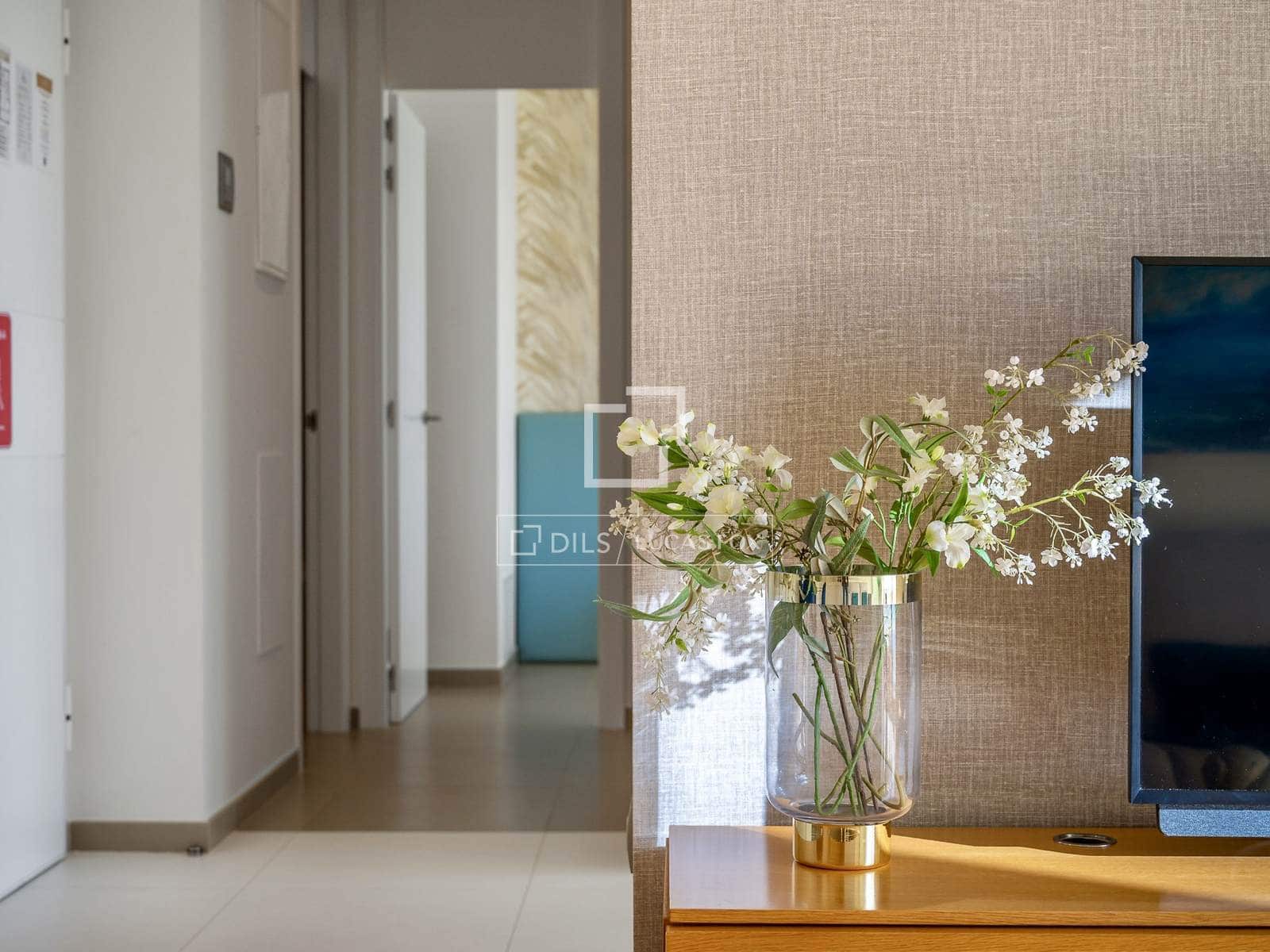 2 bedroom Apartment for sale in Benidorm with pool garage - € 495,000 (Ref: 8830200)