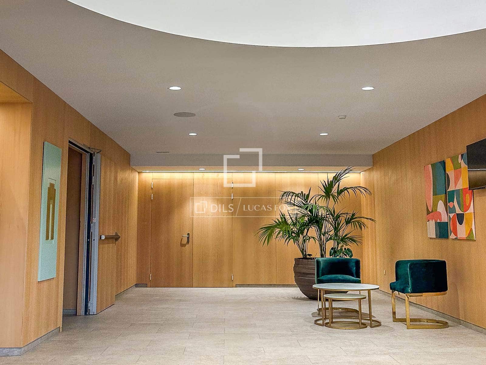 2 bedroom Apartment for sale in Benidorm with pool garage - € 495,000 (Ref: 8830200)