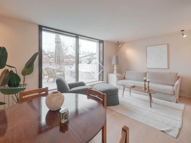 2 sovrum Takvåning till salu i Madrid stad - 1 690 000 € (Ref: 8830497)