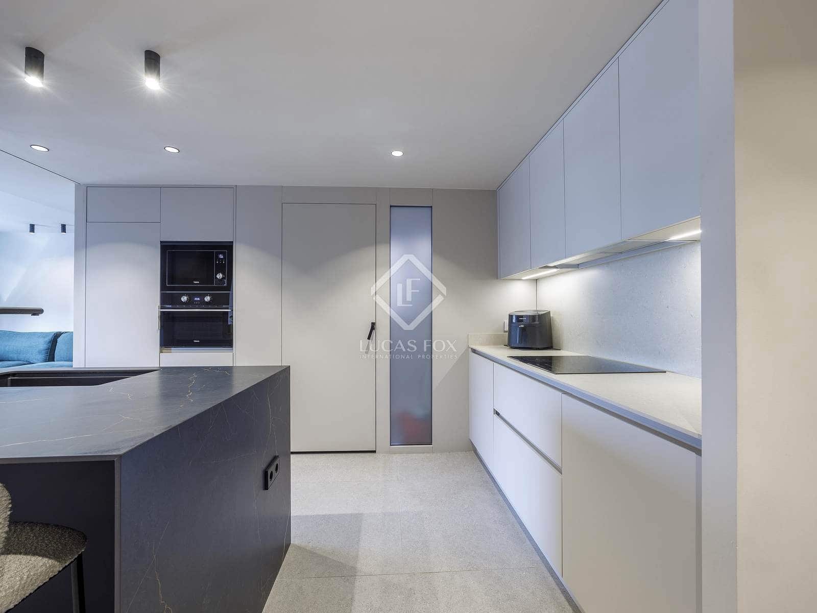 3 sypialnia Penthouse na sprzedaż w Miasto Walencja z basenem garażem - 1 030 000 € (Ref: 8835509)