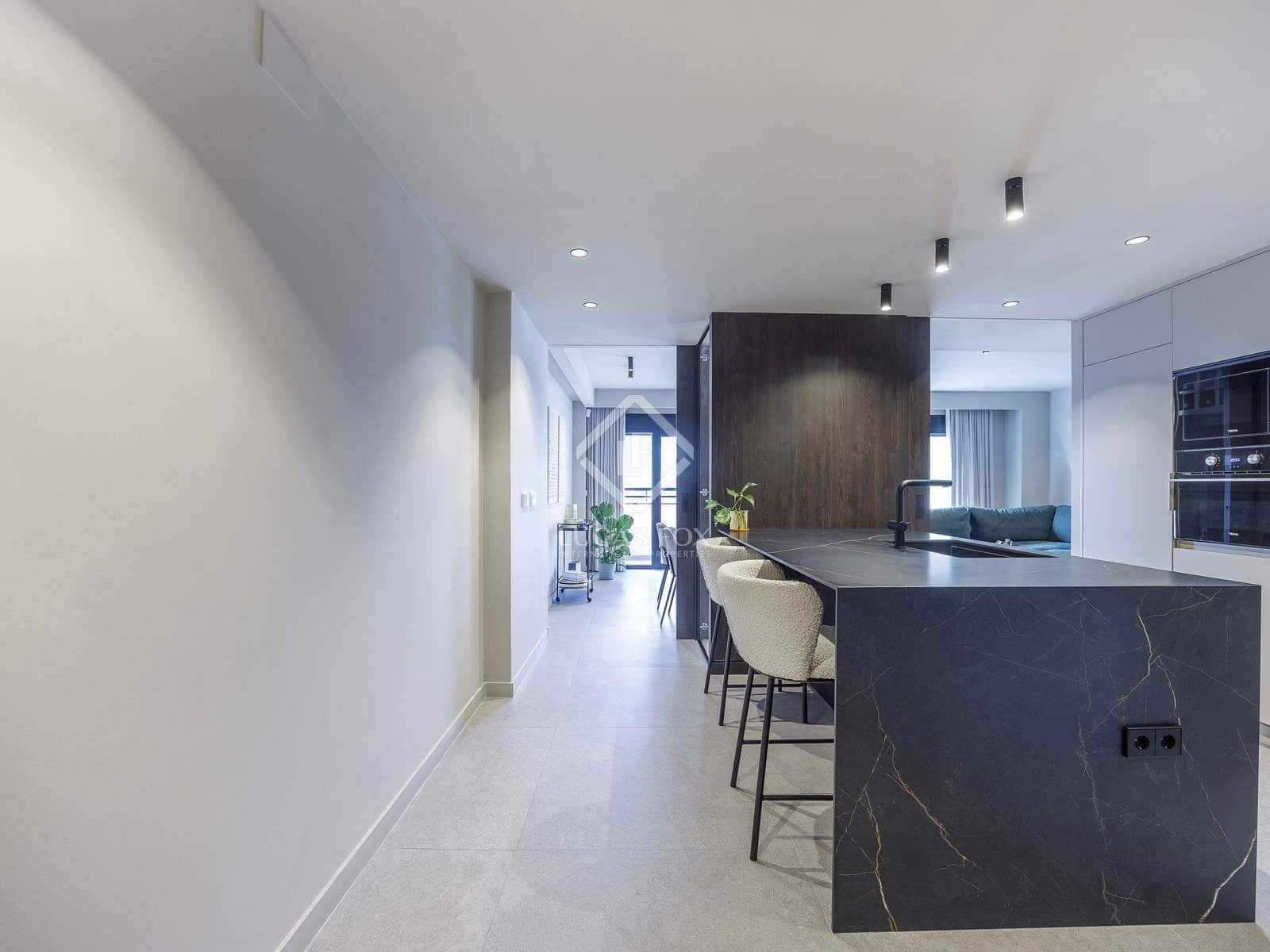 3 sypialnia Penthouse na sprzedaż w Miasto Walencja z basenem garażem - 1 030 000 € (Ref: 8835509)