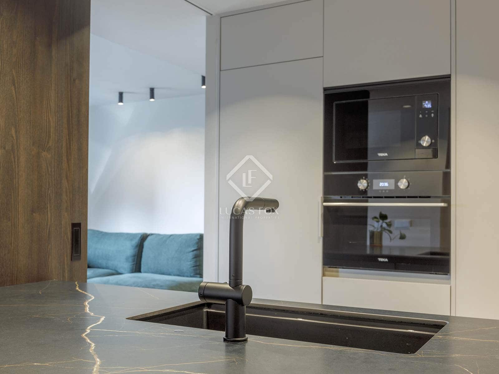 3 sypialnia Penthouse na sprzedaż w Miasto Walencja z basenem garażem - 1 030 000 € (Ref: 8835509)