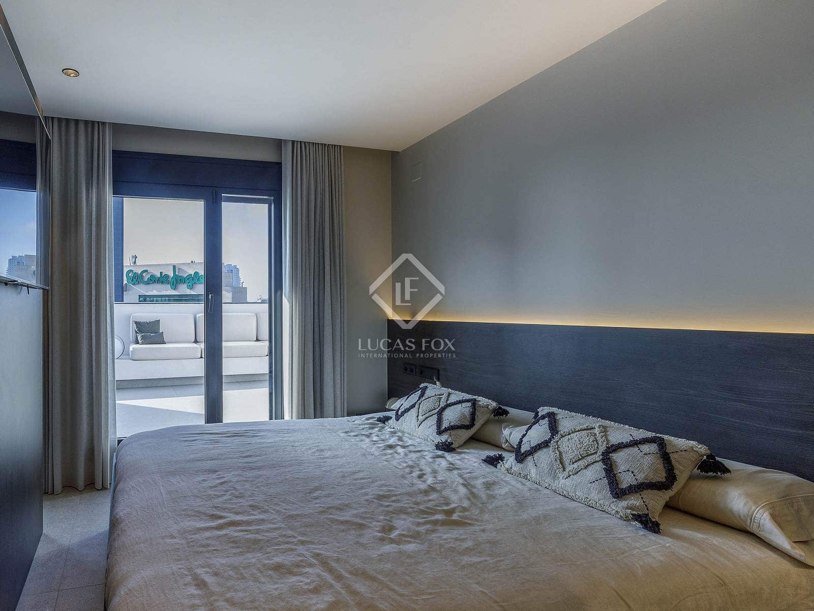 3 sypialnia Penthouse na sprzedaż w Miasto Walencja z basenem garażem - 1 030 000 € (Ref: 8835509)