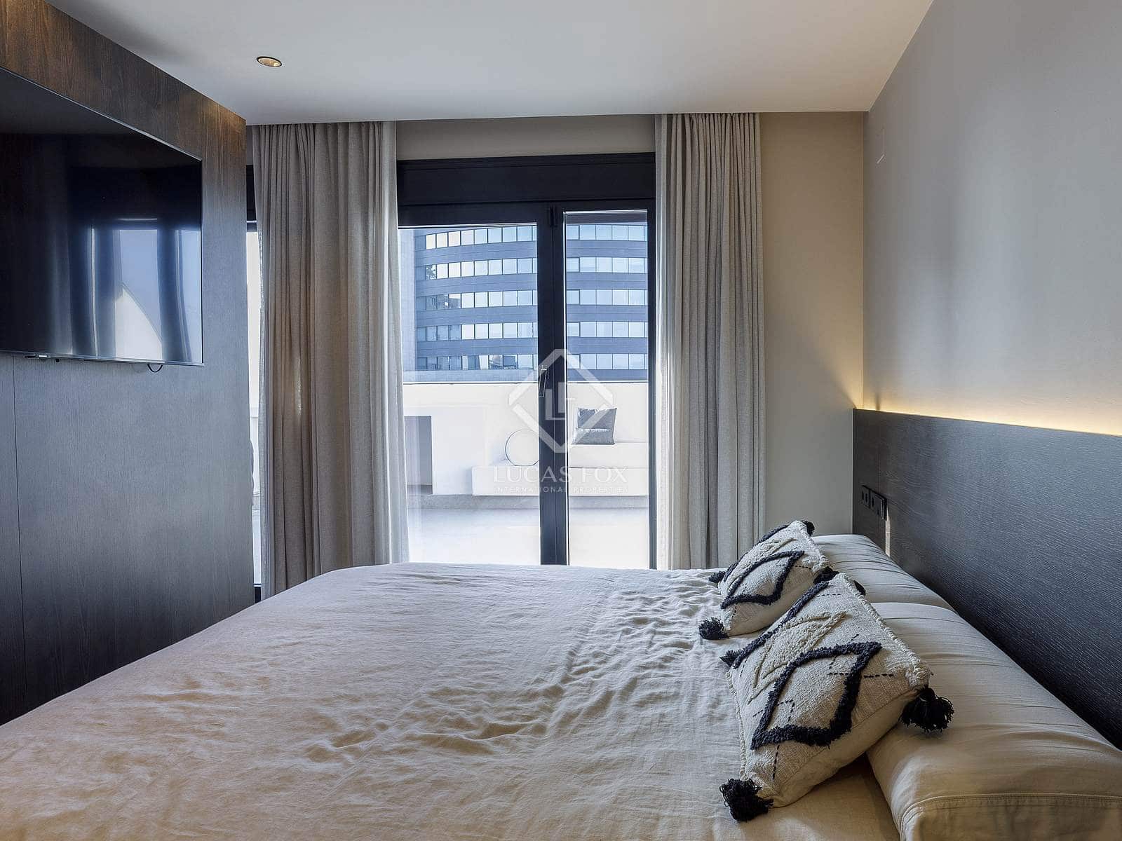 3 sypialnia Penthouse na sprzedaż w Miasto Walencja z basenem garażem - 1 030 000 € (Ref: 8835509)