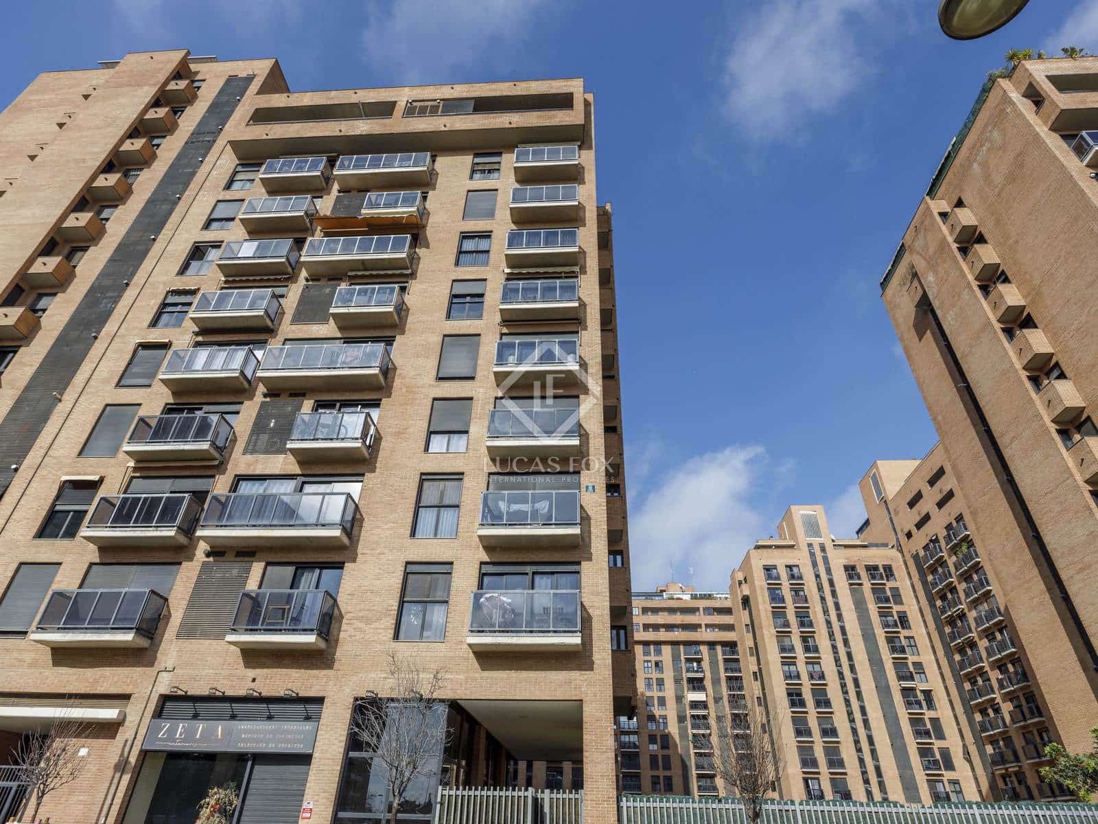 3 sypialnia Penthouse na sprzedaż w Miasto Walencja z basenem garażem - 1 030 000 € (Ref: 8835509)