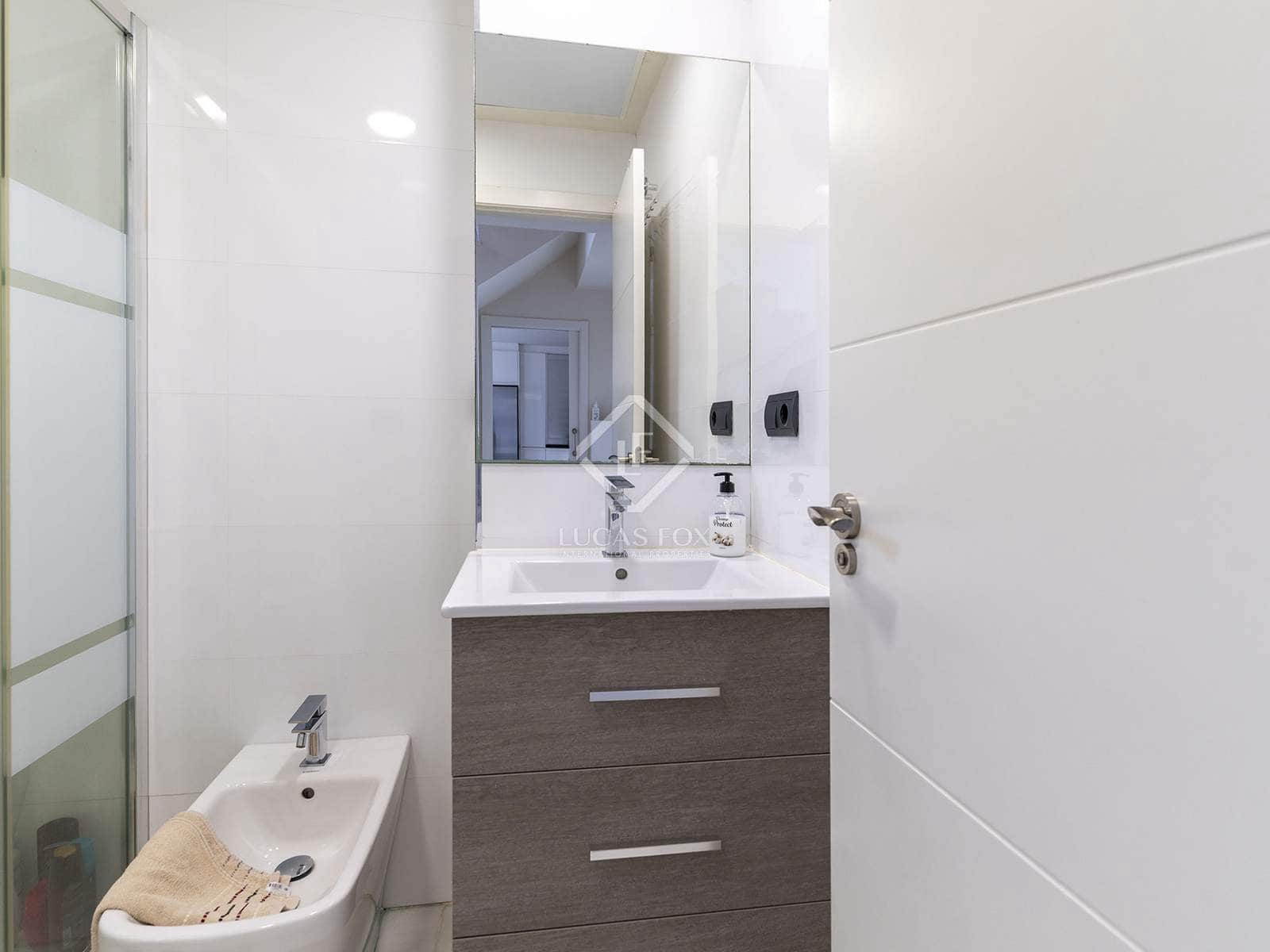 4 soveværelse Villa til salg i Finestrat med swimmingpool garage - € 810.000 (Ref: 8835510)