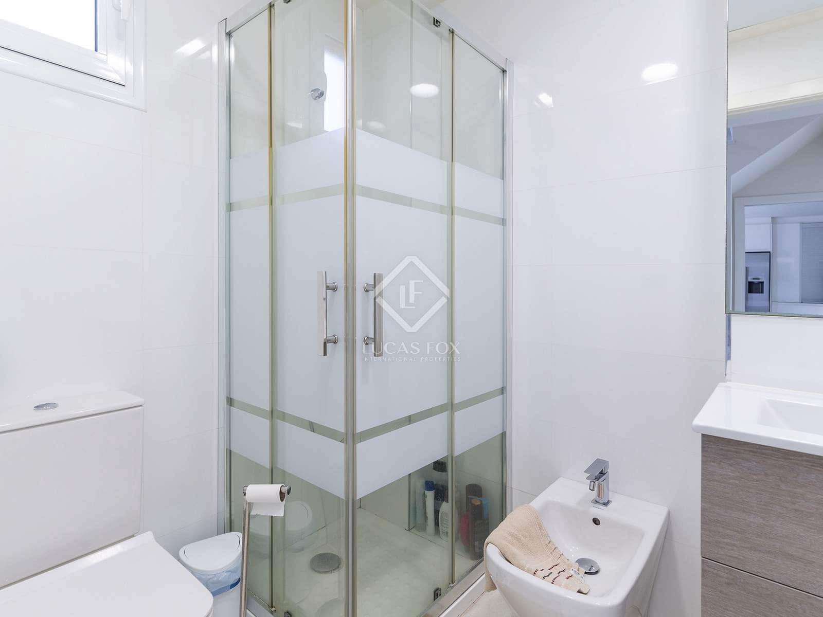 4 soveværelse Villa til salg i Finestrat med swimmingpool garage - € 810.000 (Ref: 8835510)