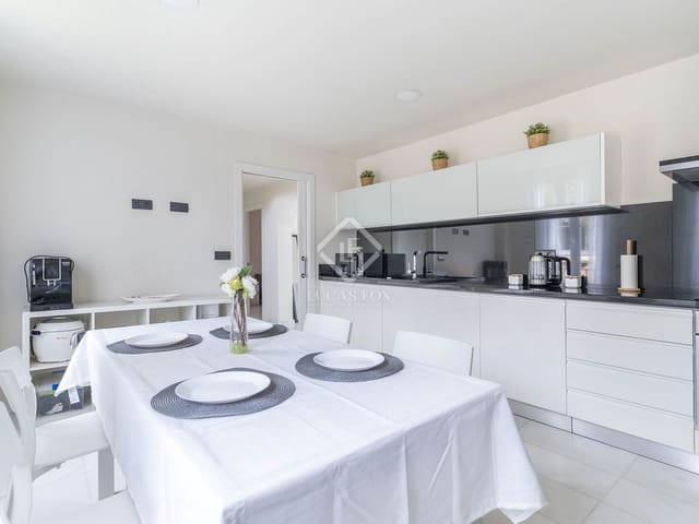 4 soveværelse Villa til salg i Finestrat med swimmingpool garage - € 810.000 (Ref: 8835510)