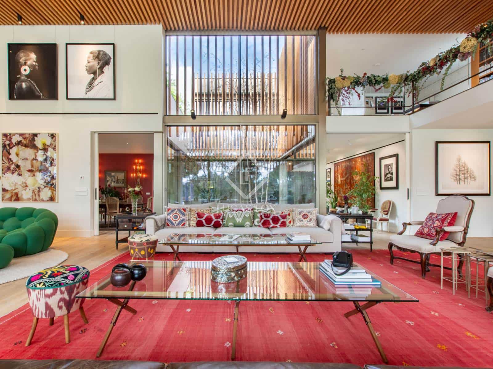 6 bedroom Villa for sale in Pozuelo de Alarcon with pool garage - € 6,900,000 (Ref: 8835895)