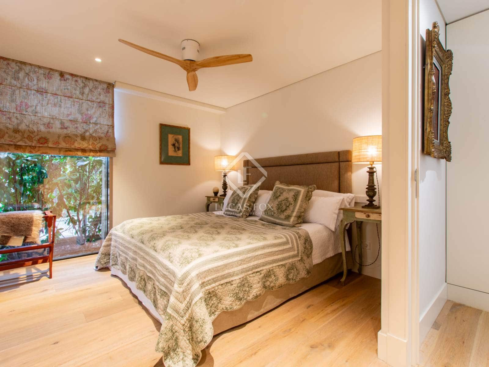 6 bedroom Villa for sale in Pozuelo de Alarcon with pool garage - € 6,900,000 (Ref: 8835895)