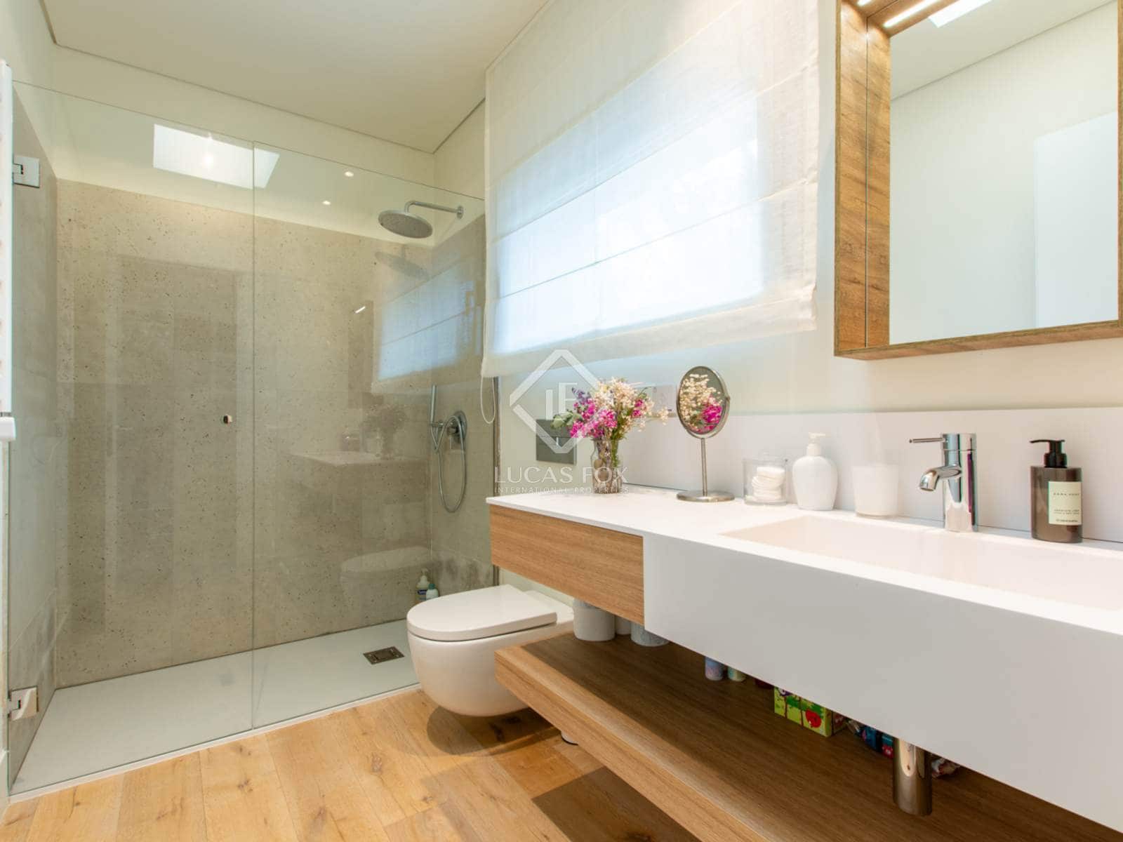 6 bedroom Villa for sale in Pozuelo de Alarcon with pool garage - € 6,900,000 (Ref: 8835895)