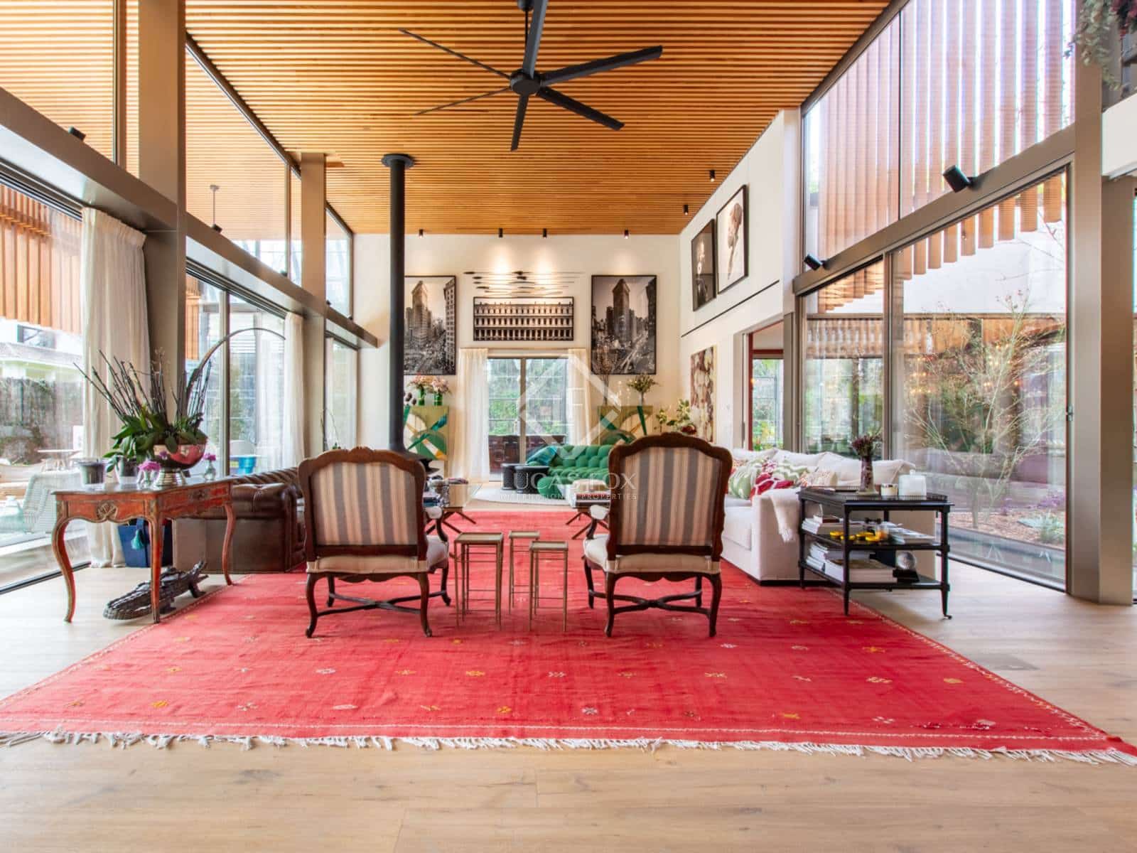 6 bedroom Villa for sale in Pozuelo de Alarcon with pool garage - € 6,900,000 (Ref: 8835895)