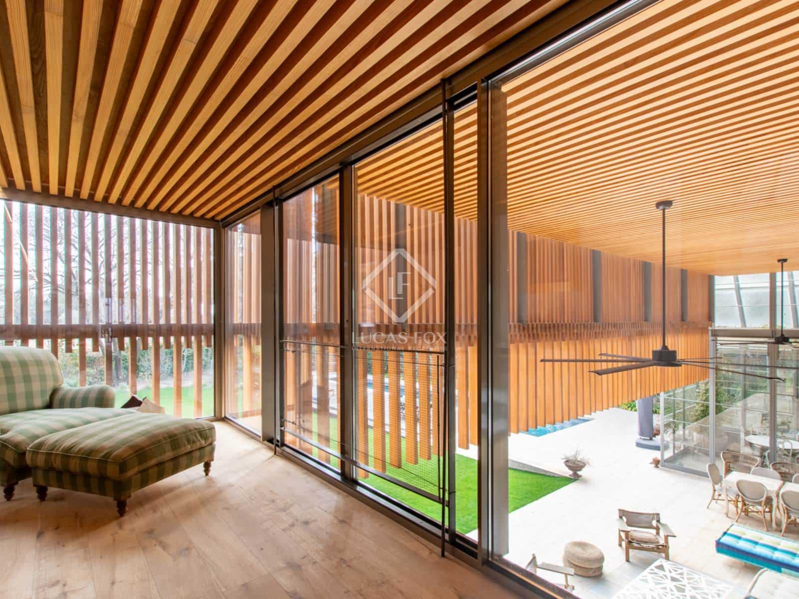 6 bedroom Villa for sale in Pozuelo de Alarcon with pool garage - € 6,900,000 (Ref: 8835895)