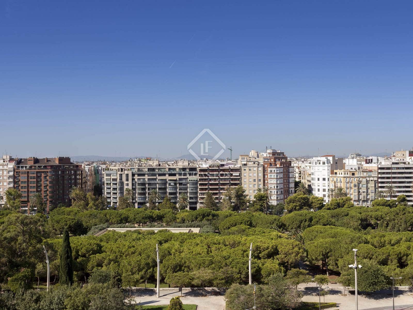 3 soveværelse Lejlighed til salg i Valencia by - € 610.000 (Ref: 8836172)