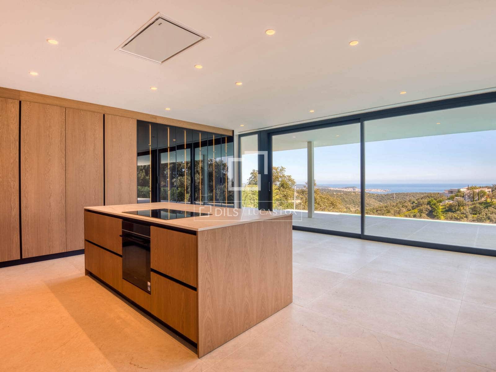 5 soverom Villa til salgs i Platja d'Aro med svømmebasseng garasje - € 3 099 000 (Ref: 8837178)