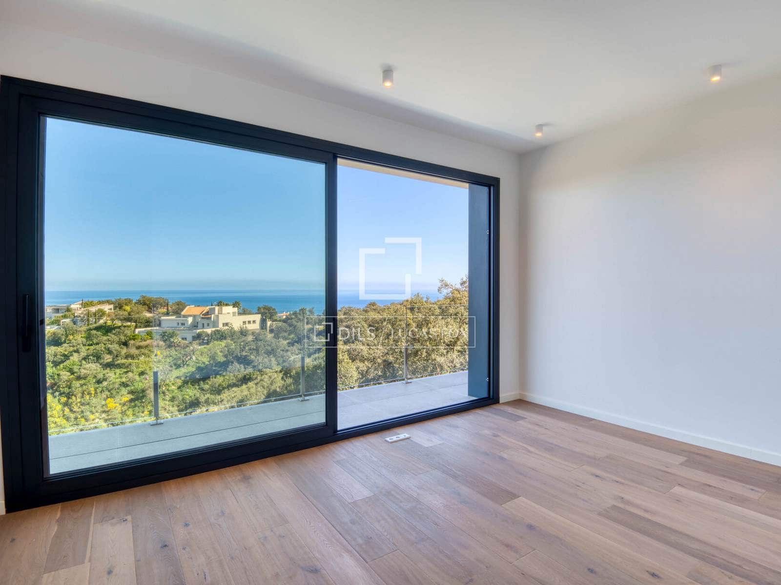 5 soverom Villa til salgs i Platja d'Aro med svømmebasseng garasje - € 3 099 000 (Ref: 8837178)