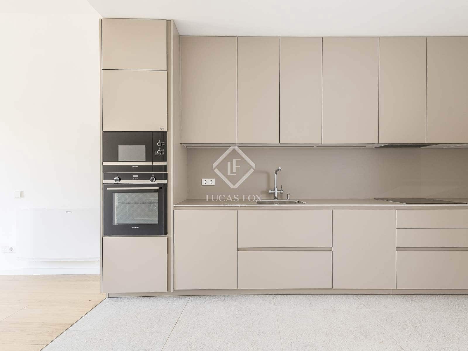 1 slaapkamer Appartement te koop in Barcelona stad - € 840.000 (Ref: 8837795)