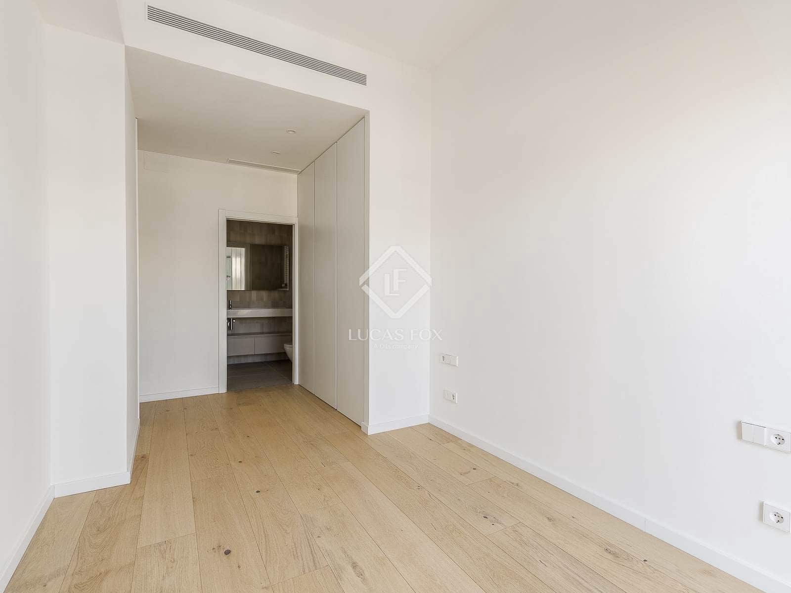 1 slaapkamer Appartement te koop in Barcelona stad - € 840.000 (Ref: 8837795)