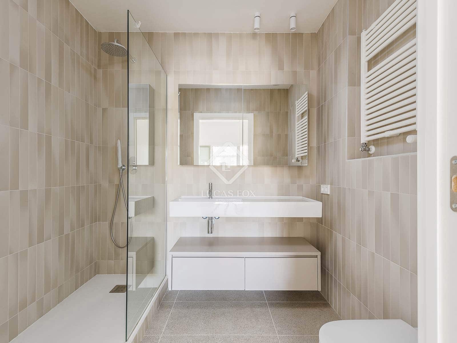 1 slaapkamer Appartement te koop in Barcelona stad - € 840.000 (Ref: 8837795)