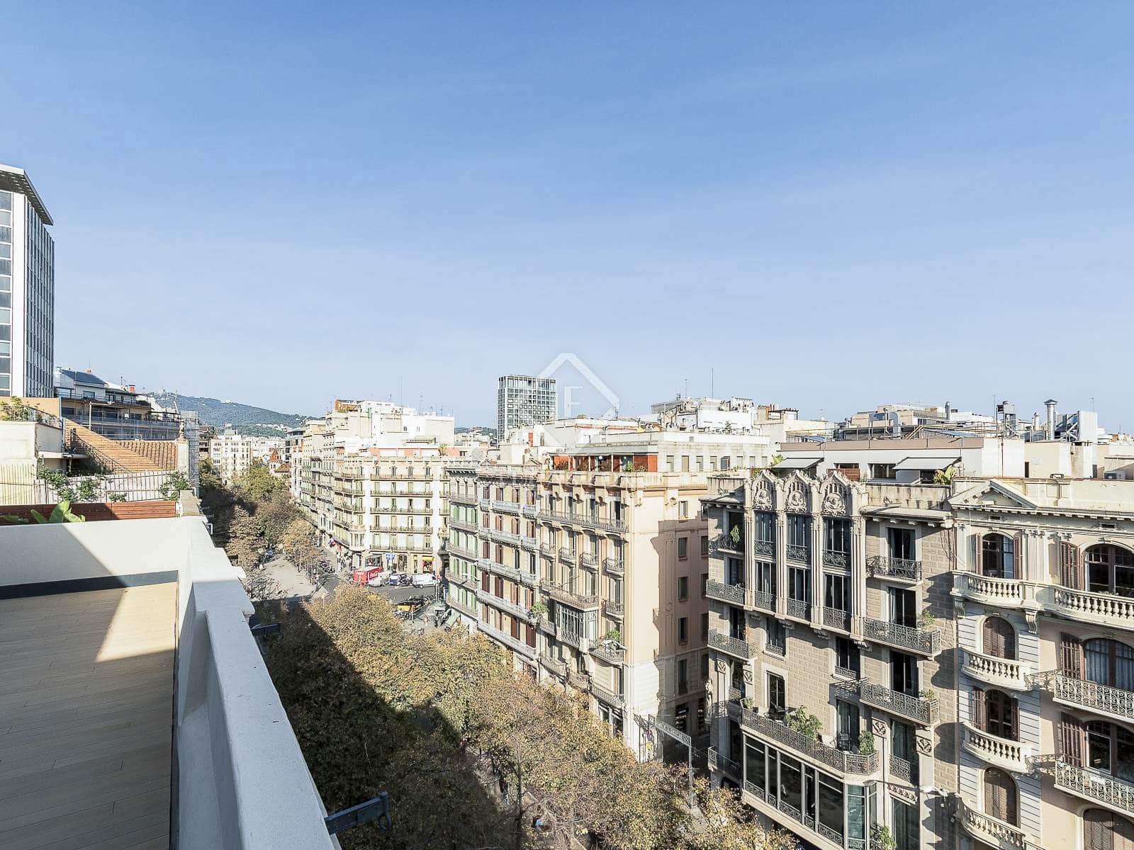 2 soveværelse Penthouse til salg i Barcelona by - € 2.390.000 (Ref: 8837798)