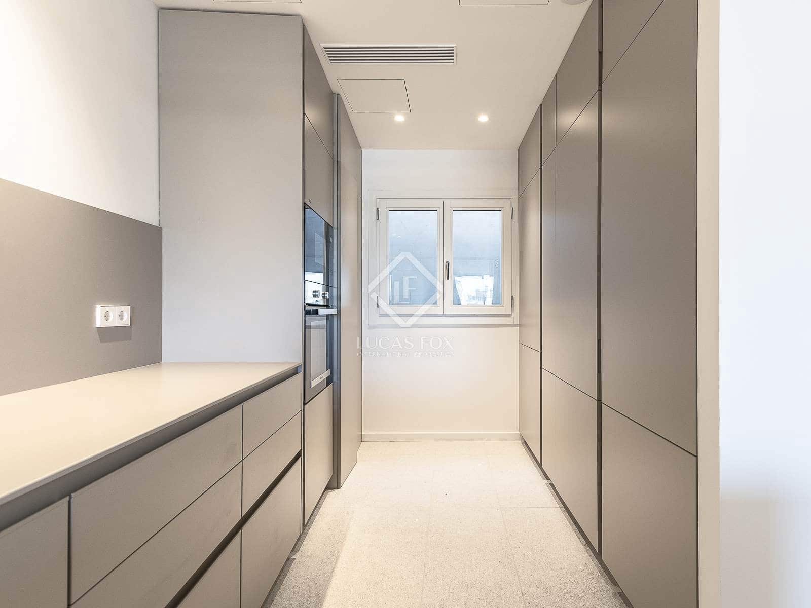 2 soveværelse Penthouse til salg i Barcelona by - € 2.390.000 (Ref: 8837798)