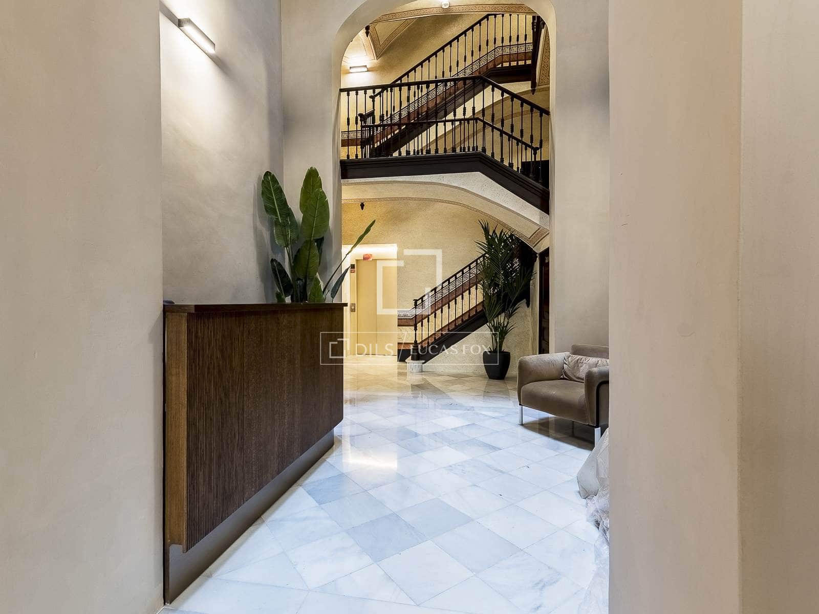 2 soveværelse Penthouse til salg i Barcelona by - € 2.150.000 (Ref: 8837798)