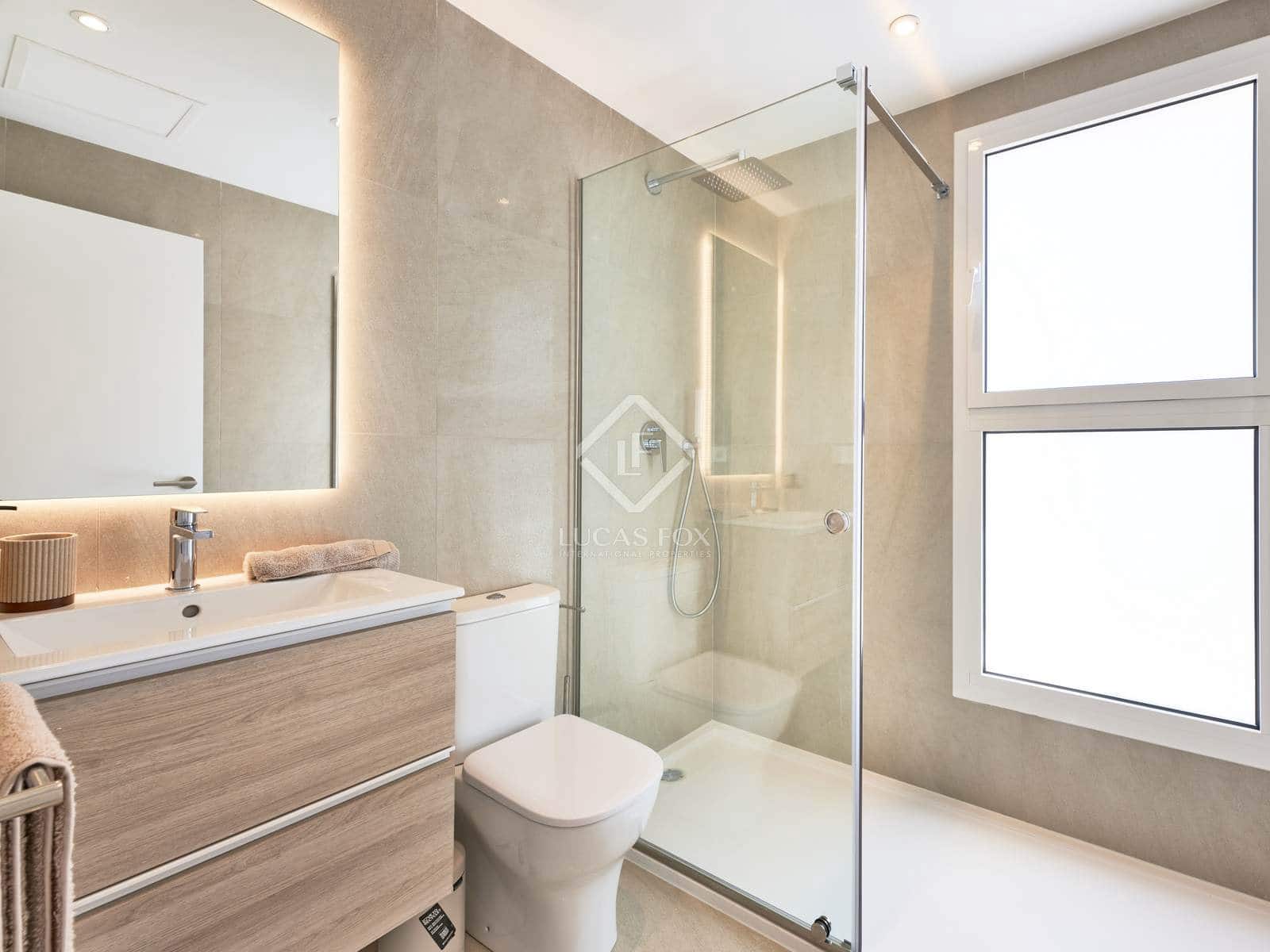 2 soverom Leilighet til salgs i Cala d'Or med svømmebasseng garasje - € 450 000 (Ref: 8838018)