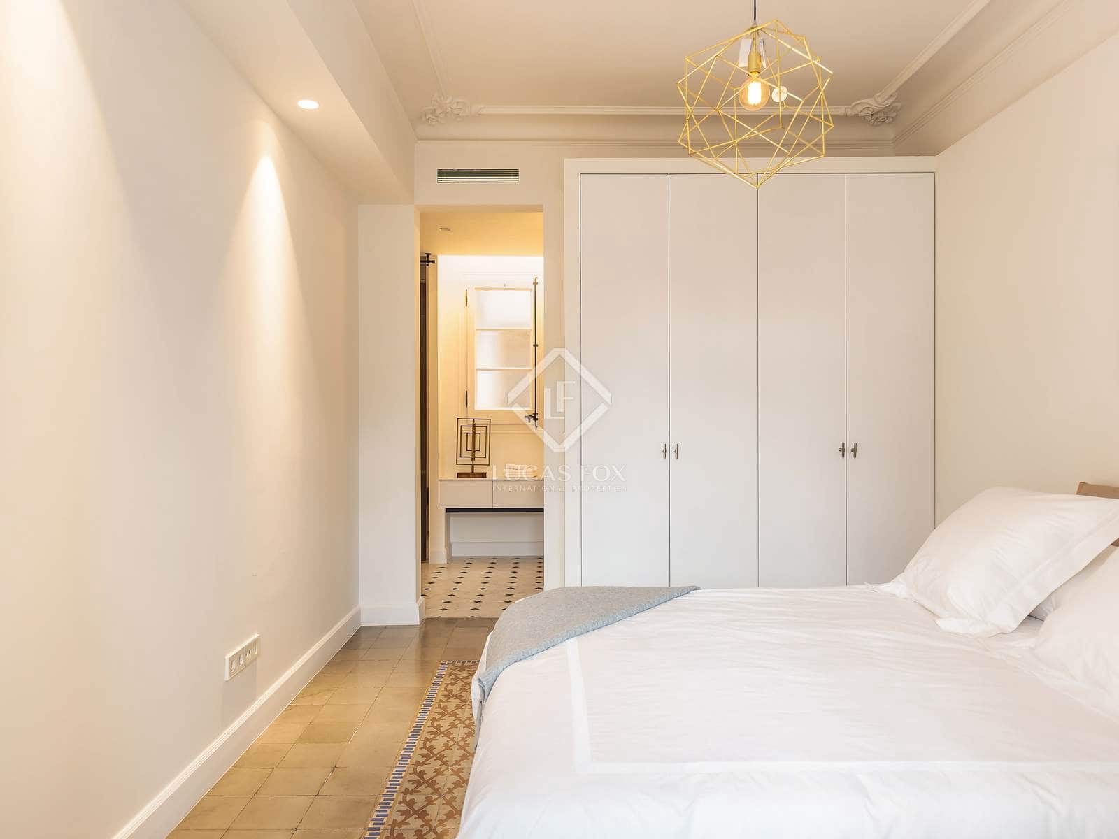 3 quarto Apartamento para venda em Barcelona cidade - 950 000 € (Ref: 8839932)