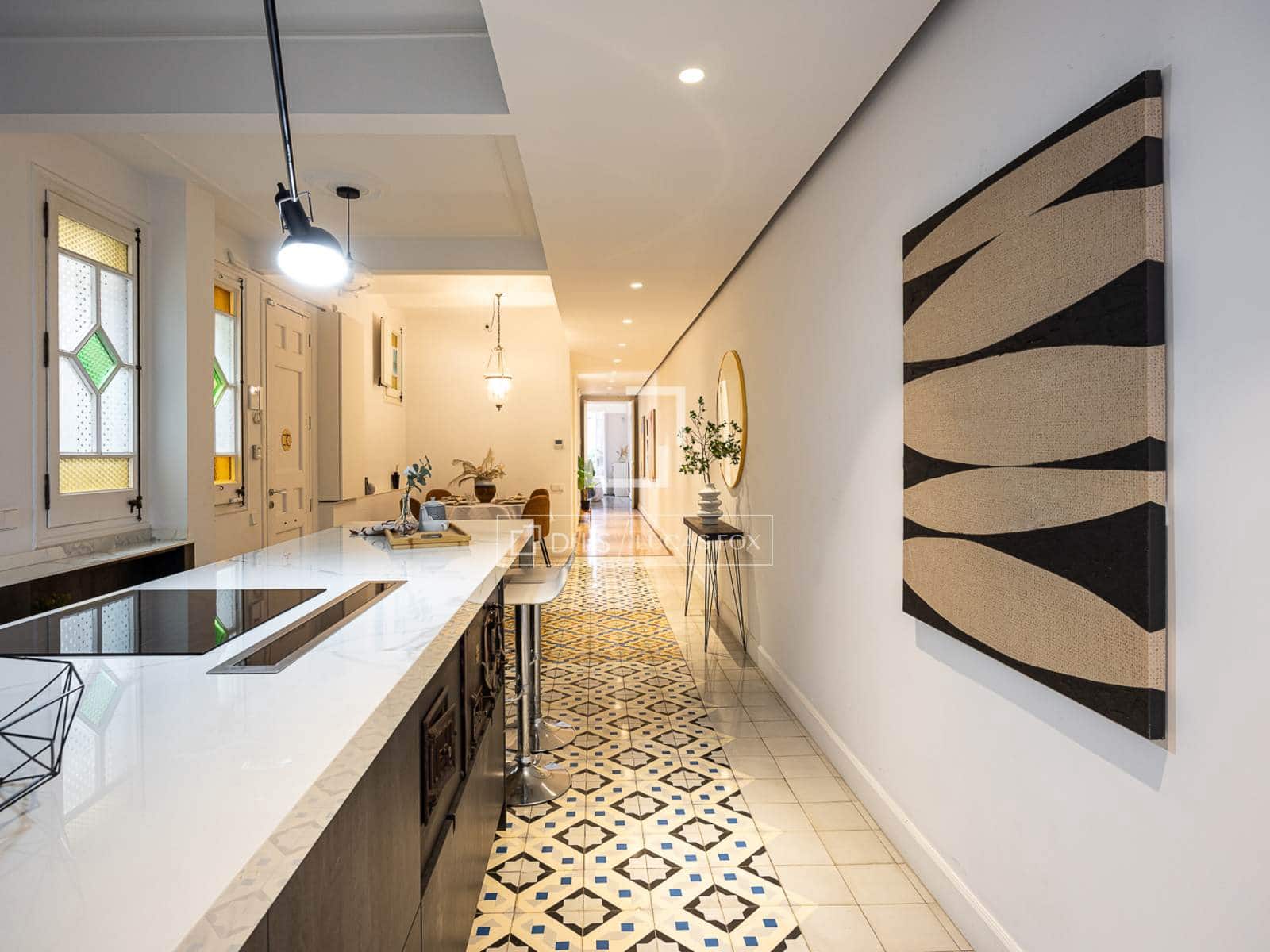 3 slaapkamer Appartement te koop in Barcelona stad - € 925.000 (Ref: 8839932)