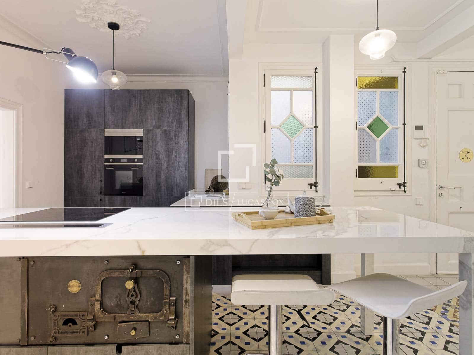 3 slaapkamer Appartement te koop in Barcelona stad - € 925.000 (Ref: 8839932)