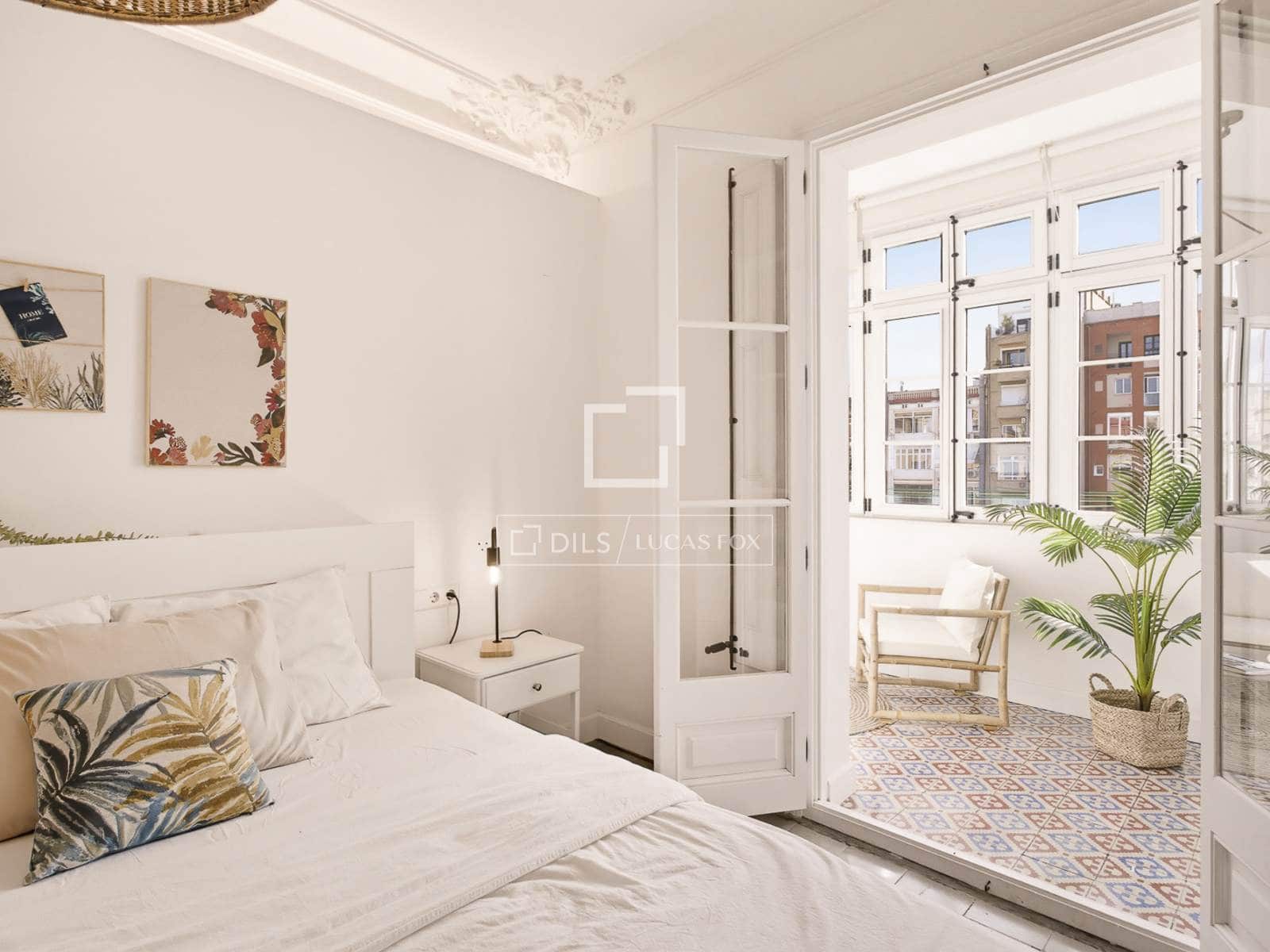 3 slaapkamer Appartement te koop in Barcelona stad - € 925.000 (Ref: 8839932)