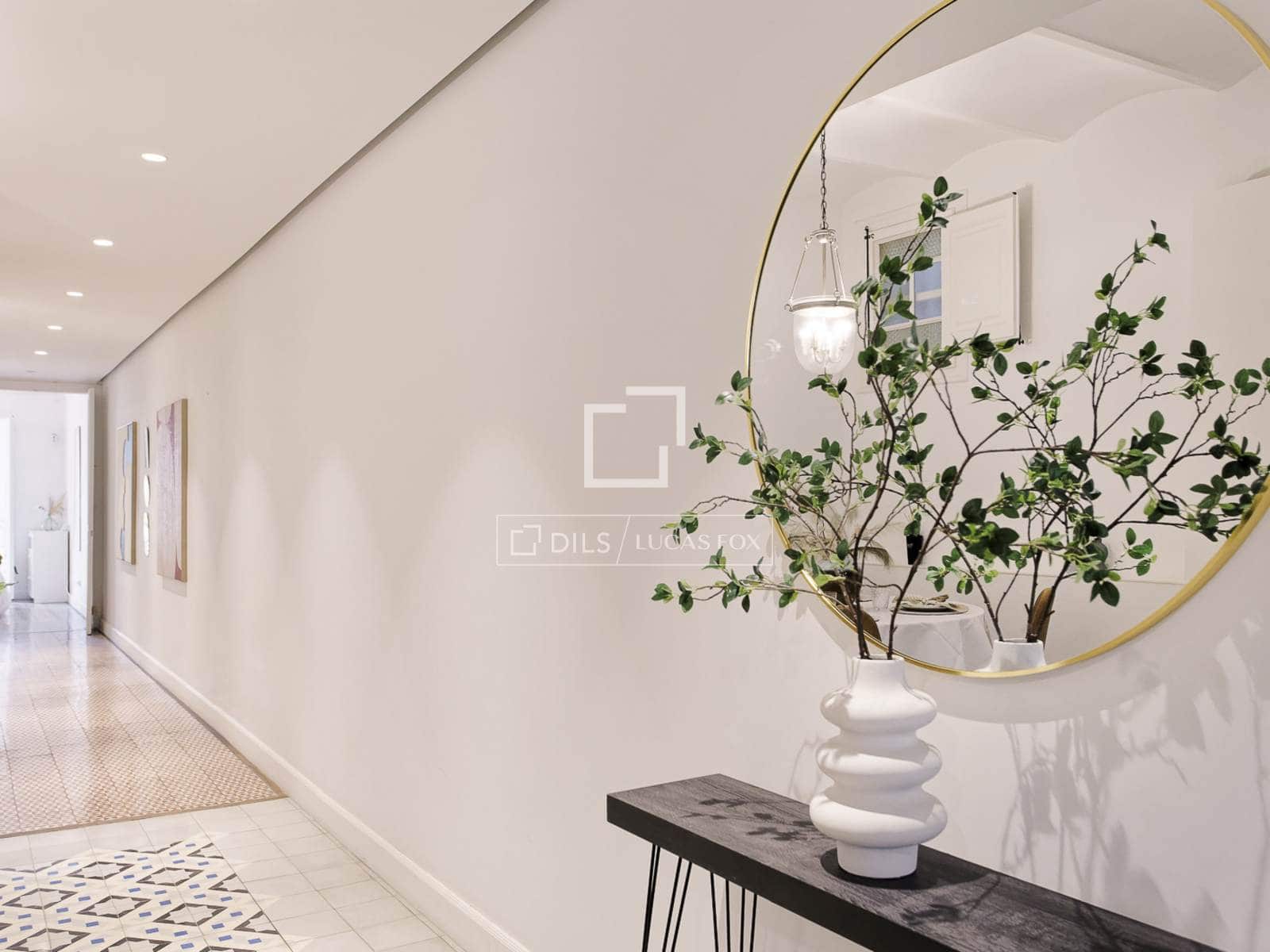 3 slaapkamer Appartement te koop in Barcelona stad - € 925.000 (Ref: 8839932)