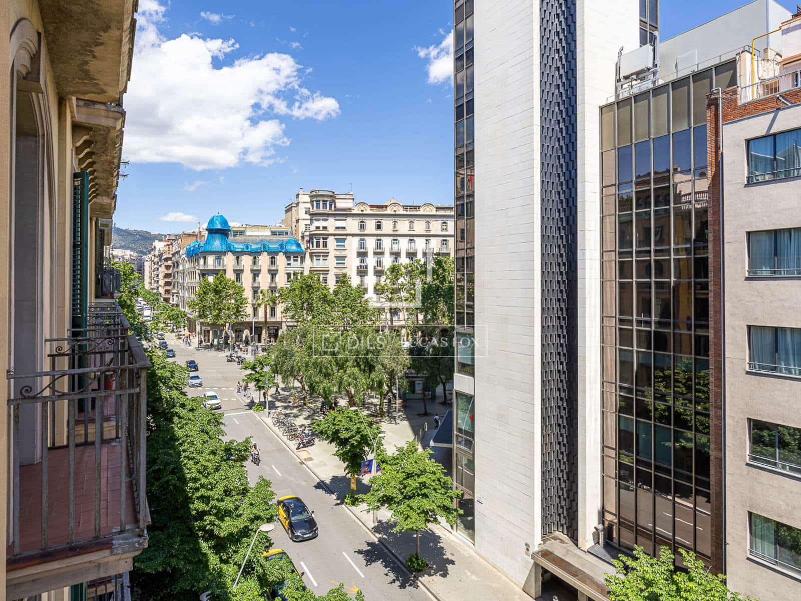 3 slaapkamer Appartement te koop in Barcelona stad - € 925.000 (Ref: 8839932)