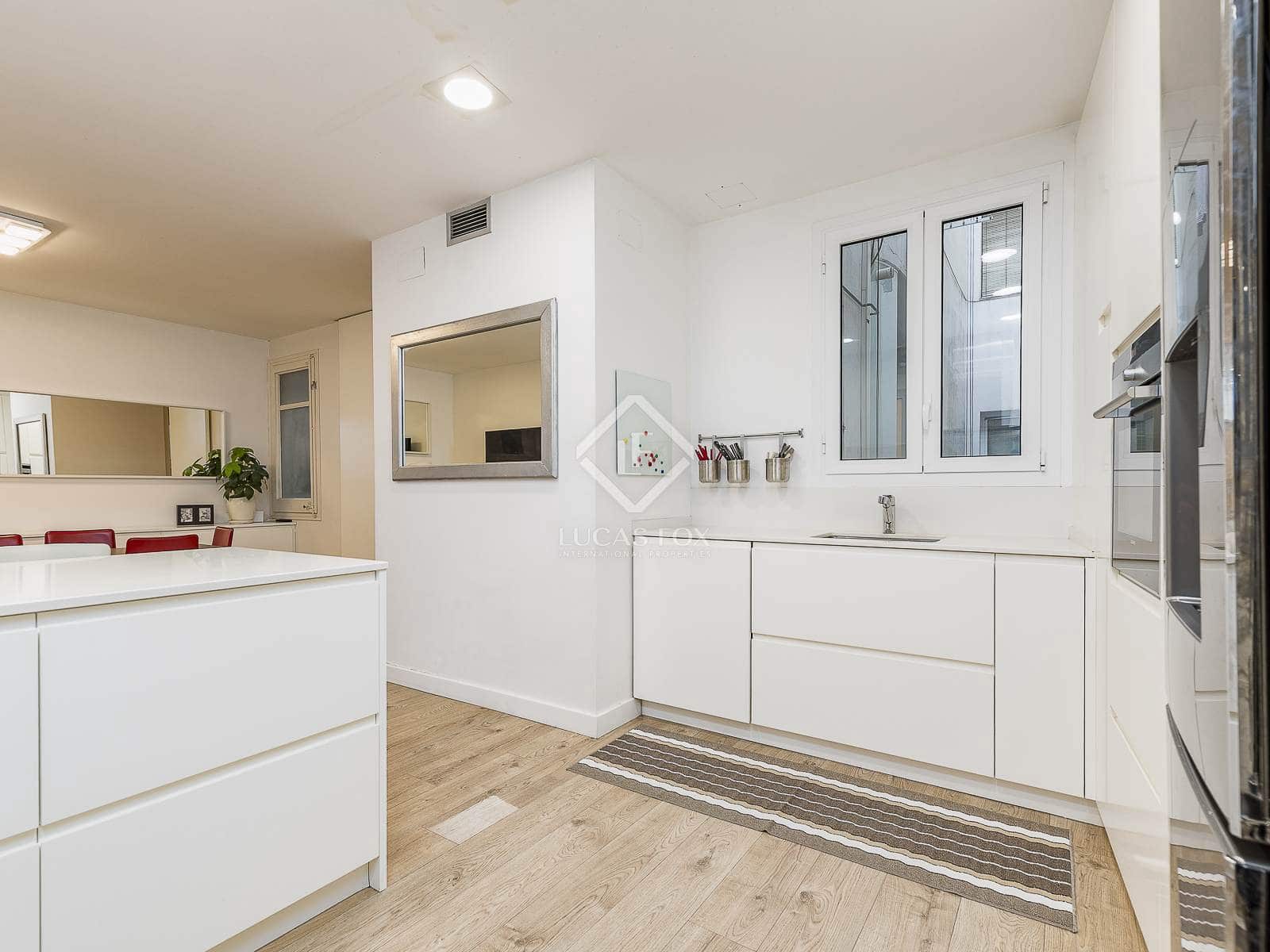 4 slaapkamer Appartement te koop in Barcelona stad - € 1.095.000 (Ref: 8839933)