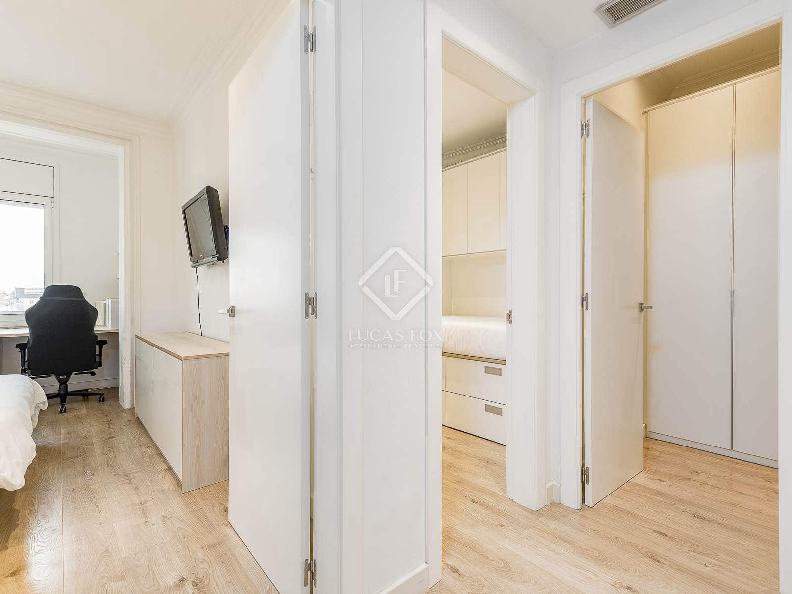 4 slaapkamer Appartement te koop in Barcelona stad - € 1.095.000 (Ref: 8839933)