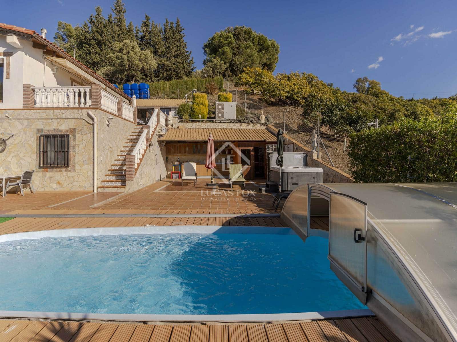 4 sypialnia Finka/Dom wiejski na sprzedaż w Frigiliana z basenem garażem - 790 000 € (Ref: 8840089)