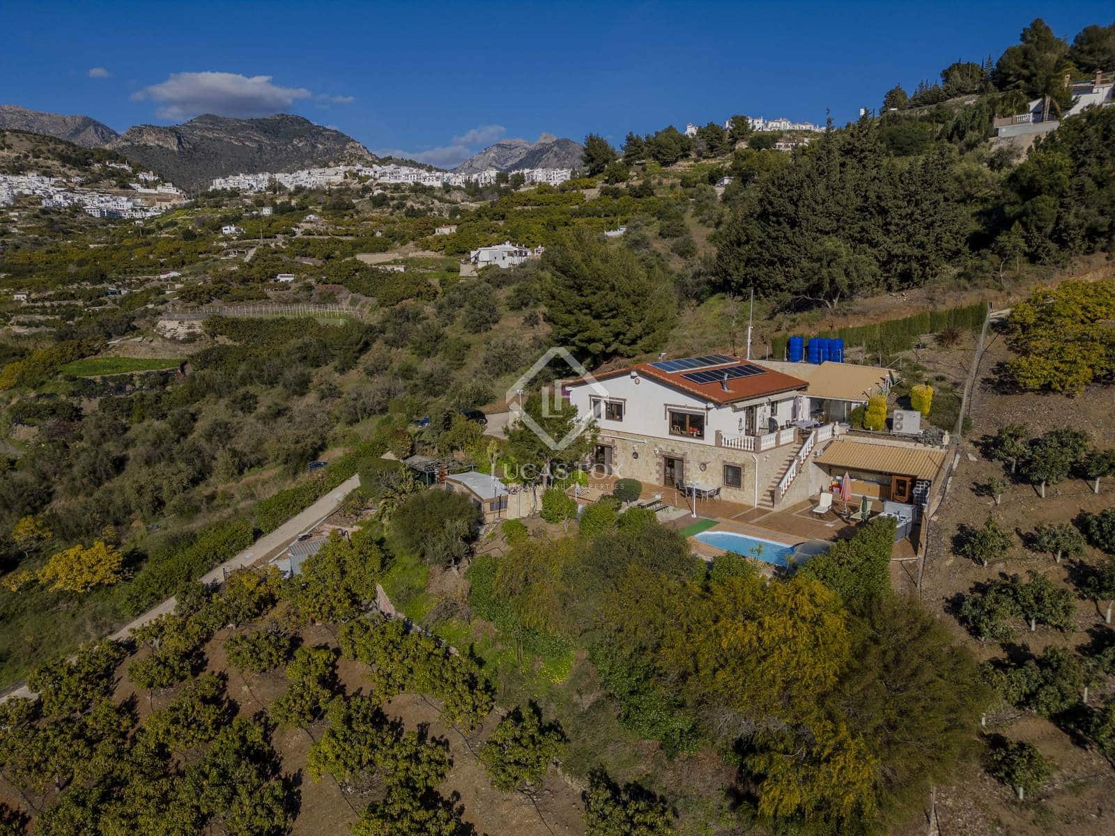 4 sypialnia Finka/Dom wiejski na sprzedaż w Frigiliana z basenem garażem - 790 000 € (Ref: 8840089)