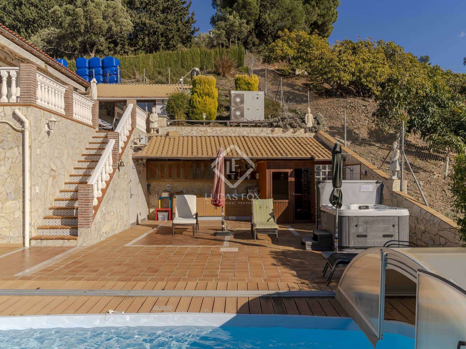 4 sypialnia Finka/Dom wiejski na sprzedaż w Frigiliana z basenem garażem - 790 000 € (Ref: 8840089)