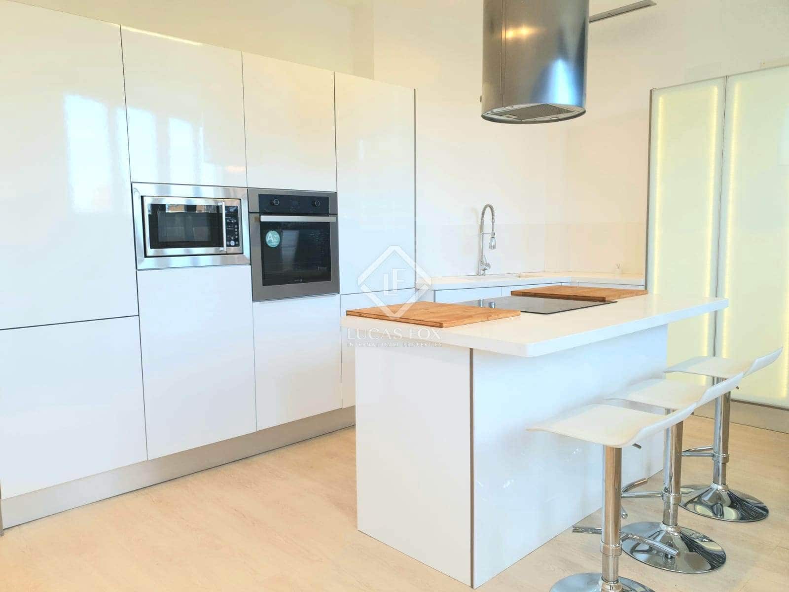 2 slaapkamer Appartement te koop in Valencia stad - € 650.000 (Ref: 8840345)