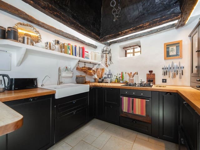 5 soveværelse Finca/Landehus til salg i San Jose / Sant Josep de Sa Talaia med garage - € 3.900.000 (Ref: 8840350)