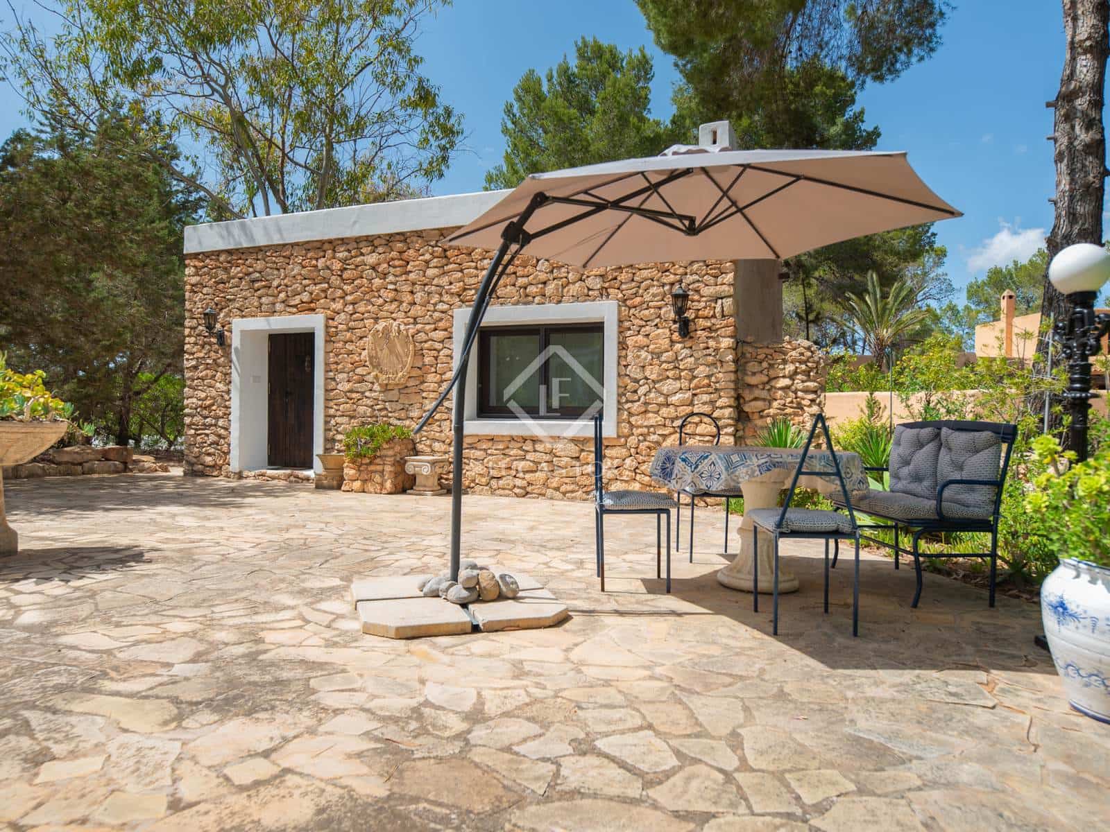 5 soveværelse Finca/Landehus til salg i San Jose / Sant Josep de Sa Talaia med garage - € 3.900.000 (Ref: 8840350)