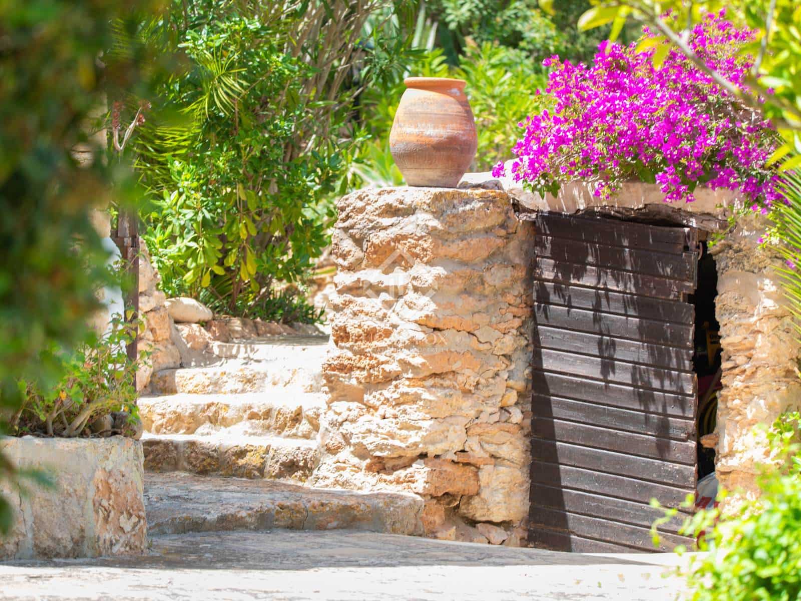 5 soveværelse Finca/Landehus til salg i San Jose / Sant Josep de Sa Talaia med garage - € 3.900.000 (Ref: 8840350)