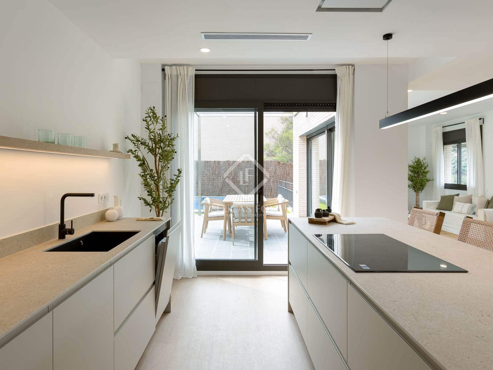 4 soverom Villa til salgs i Alella med svømmebasseng garasje - € 1 150 000 (Ref: 8842214)