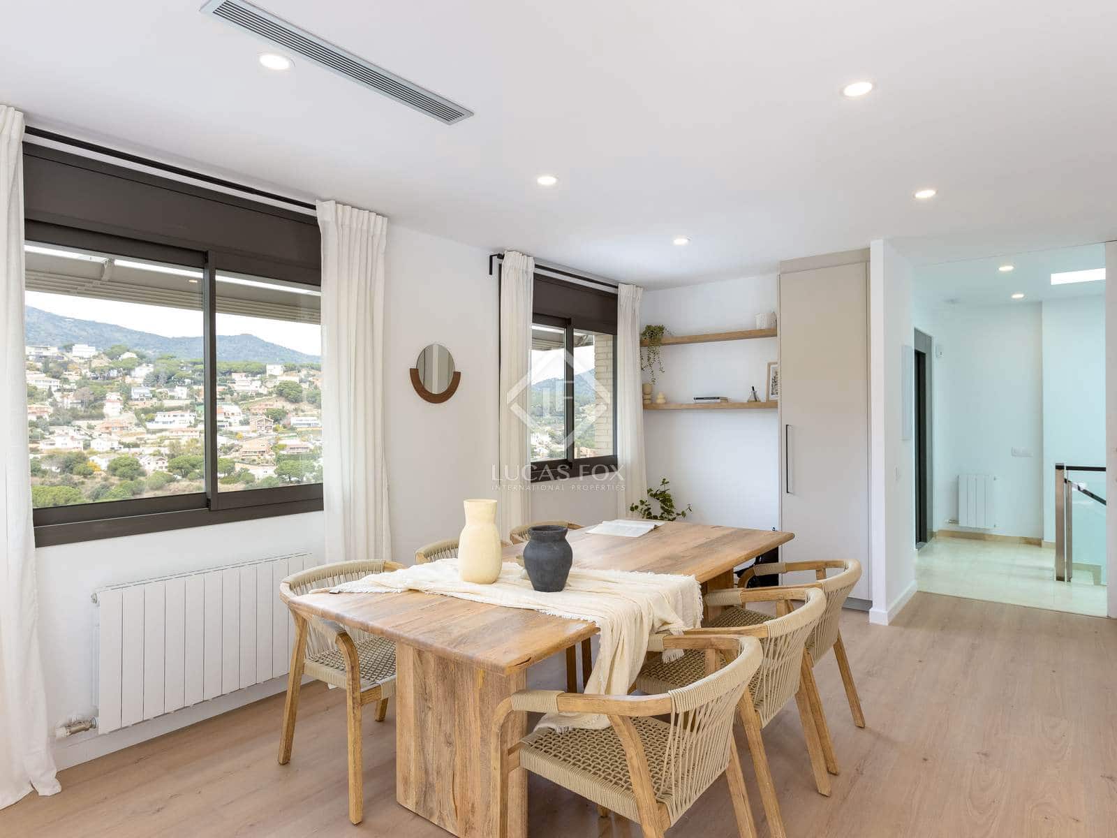 4 soverom Villa til salgs i Alella med svømmebasseng garasje - € 1 150 000 (Ref: 8842214)