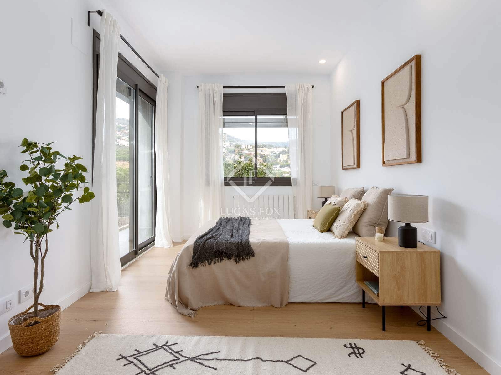 4 soverom Villa til salgs i Alella med svømmebasseng garasje - € 1 150 000 (Ref: 8842214)