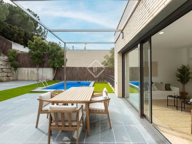 4 quarto Moradia para venda em Alella com piscina garagem - 1 150 000 € (Ref: 8842214)