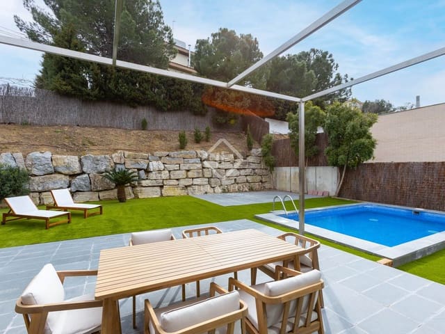 4 quarto Moradia para venda em Alella com piscina garagem - 1 150 000 € (Ref: 8842214)