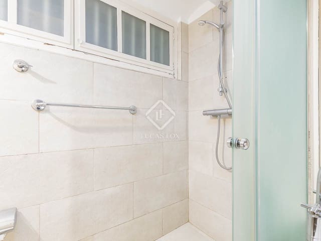 2 soverom Leilighet til salgs i Barcelona by - € 425 000 (Ref: 8842433)