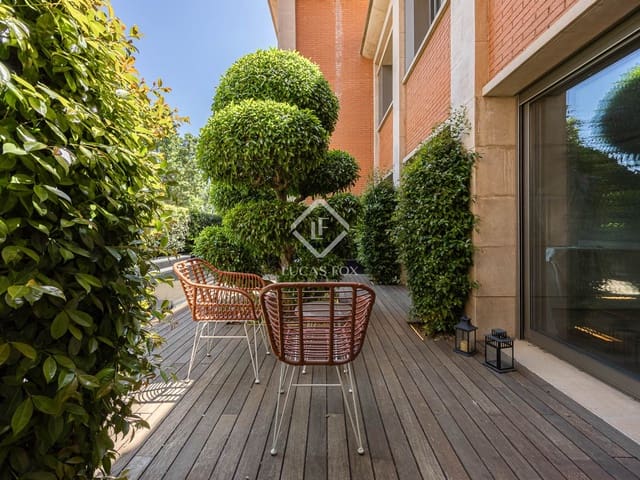 4 sypialnia Willa na sprzedaż w Miasto Barcelona z basenem garażem - 2 490 000 € (Ref: 8845869)